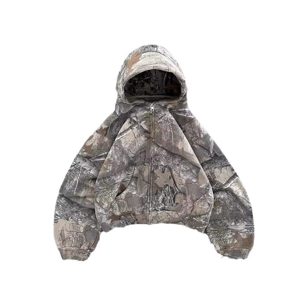 Oversized camo hoodie, hood up, ribbed cuffs, gray and brown pattern