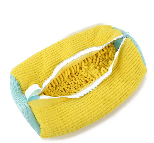 Mesh shoe laundry bag in yellow with light blue sides and open zipper pocket