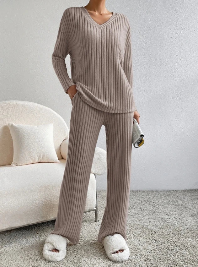Women’s 2-piece loungewear set in taupe ribbed knit, V-neck top and wide-leg pants