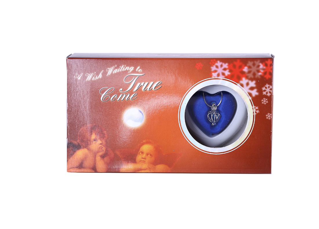 Wish pearl necklace gift box with blue heart pendant in round display