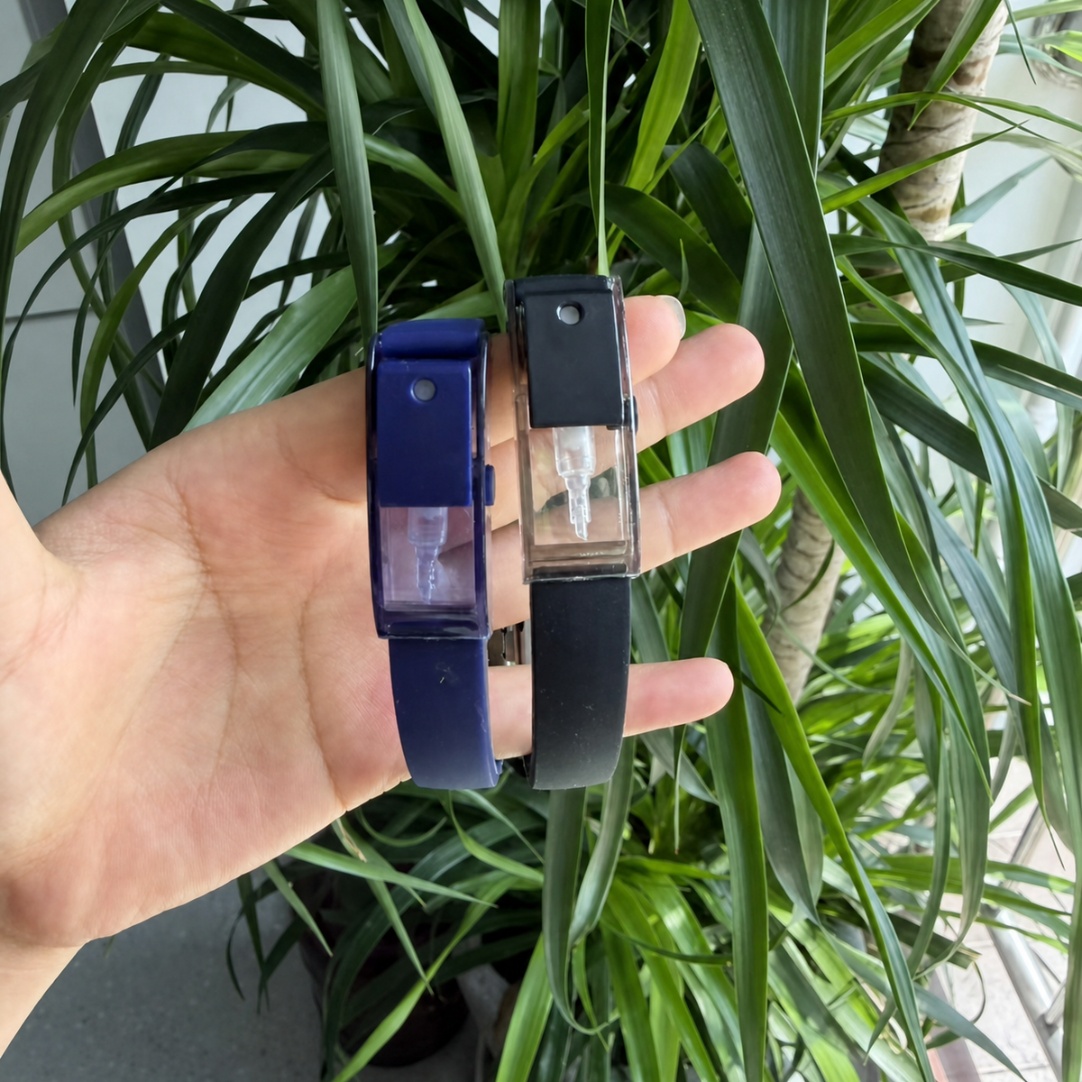 Portable Fragrance Diffusing Bracelet