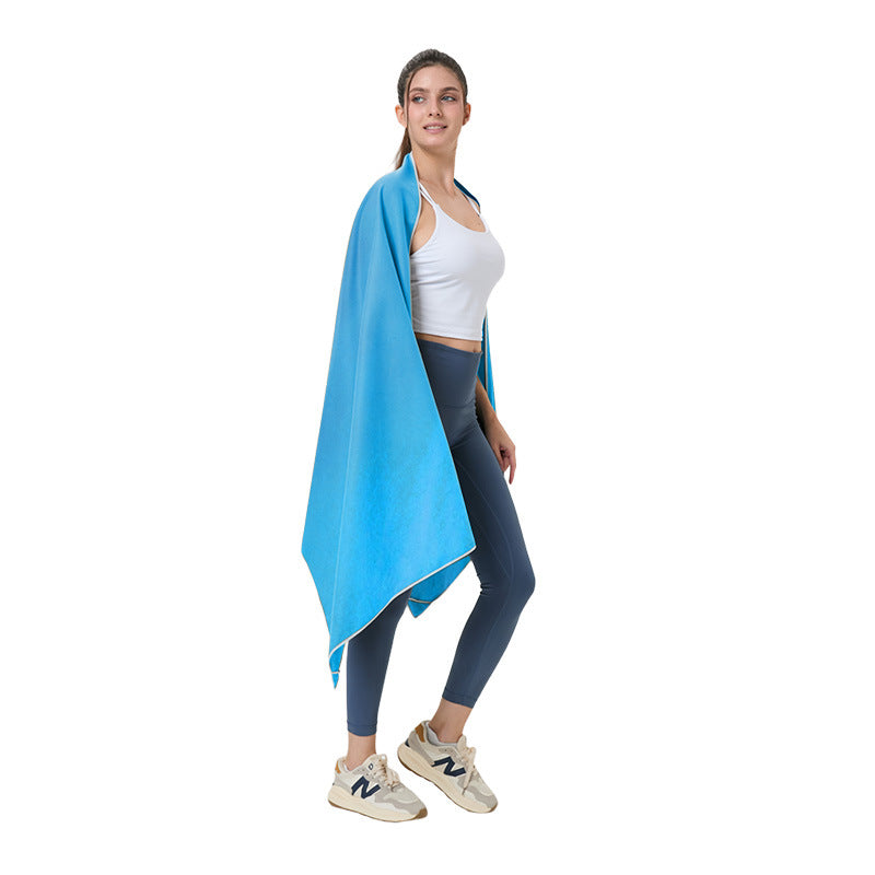Quick-dry microfibre beach towel, light blue solid