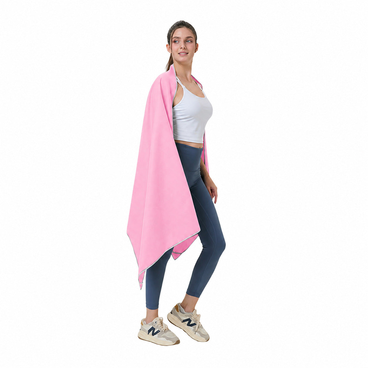 Quick-dry microfibre beach towel, pink solid