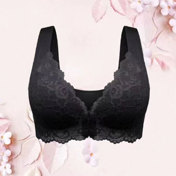 Plus size wireless lace bra in black, lace cups with scalloped edge, wire-free support